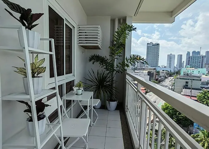Happirest Cozy Crib * Manila